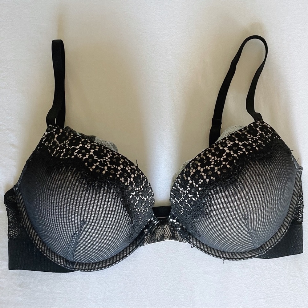 Victorias Secret Black Bombshell Bra